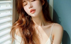 被几个男的一起添好舒服